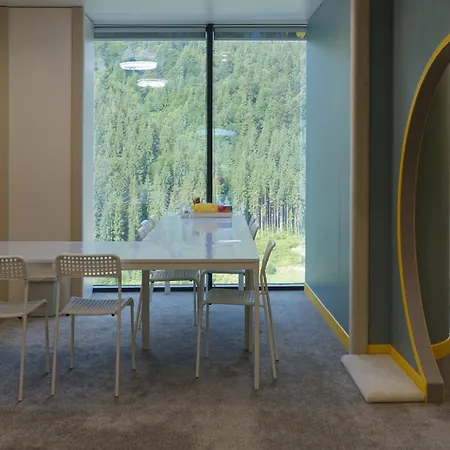 Glacier Premium Ξενοδοχείο Μπούκοβελ